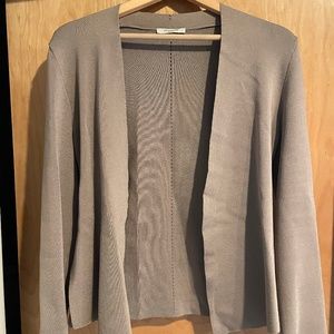 M.M. LaFleur Woolf Jardigan in Taupe Pearl